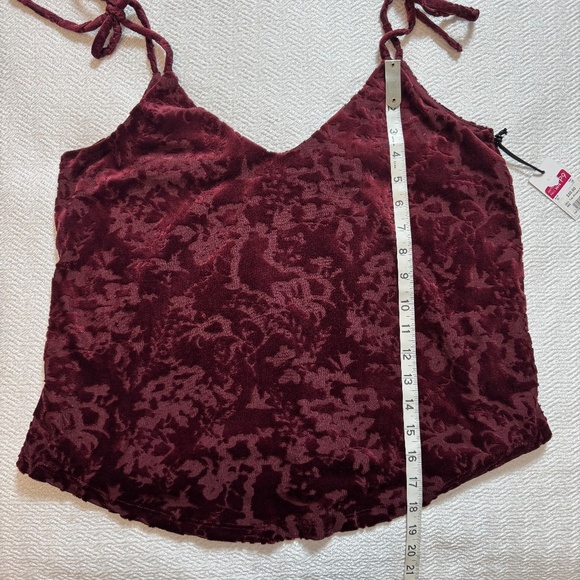 NWT DEX Velvet Burgundy Camisole Tank Top Adjustable Tie-Straps Size M - Picture 10 of 10